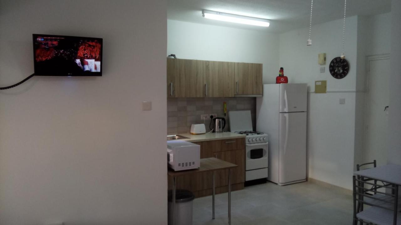 Lca4 Flat For You Apartment Larnaca Exterior photo