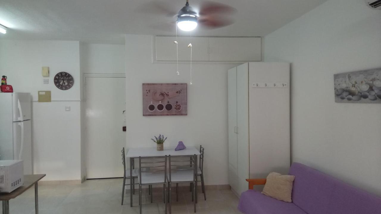 Lca4 Flat For You Apartment Larnaca Exterior photo