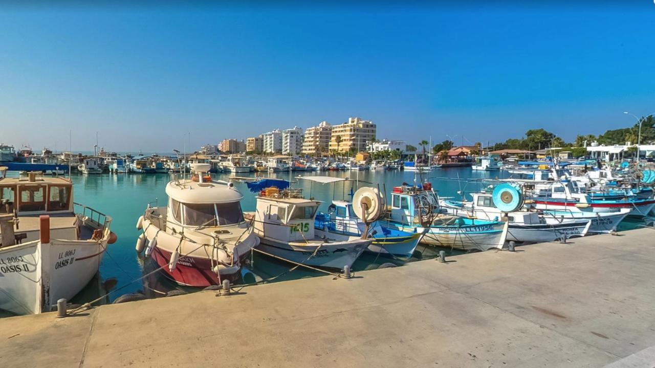 Lca4 Flat For You Apartment Larnaca Exterior photo